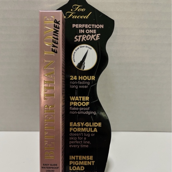 Better Than Love Easy Glide Waterproof Liquid Eyeliner - Picture 4 of 4